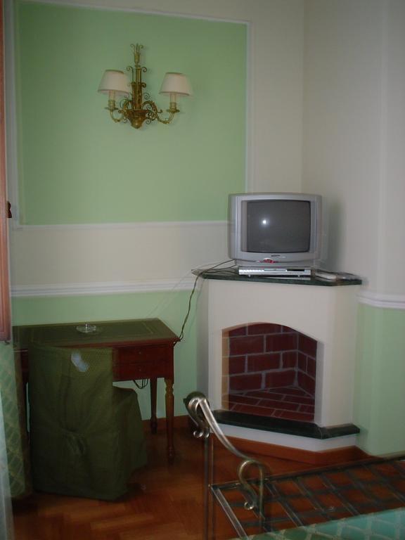 Petit Chateau Montecatini Terme